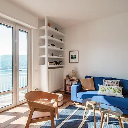 Infinito - By Myhomeincomo Apartment